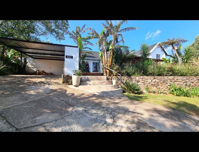 256M² GUESTHOUSE FOR SALE IN GRASKOP